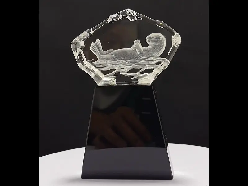 3D Crystal Otter Award