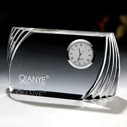 engraved crystal clock corporate gift